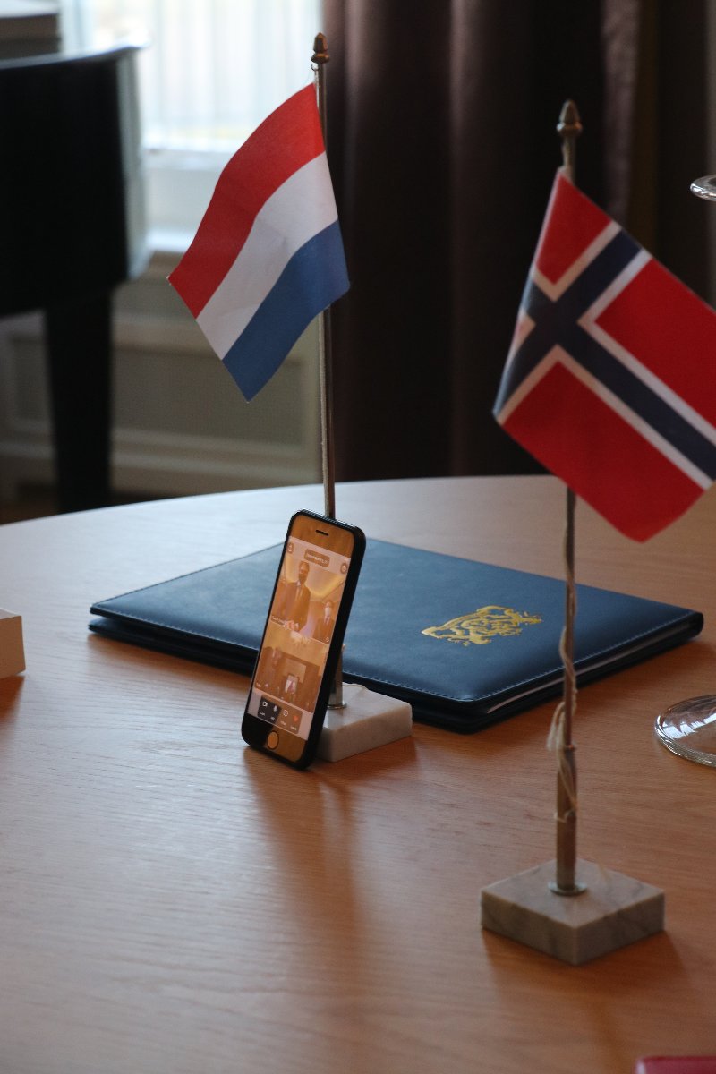 Overfladisk nederlandsk høyteknologi på den norske satellitten
